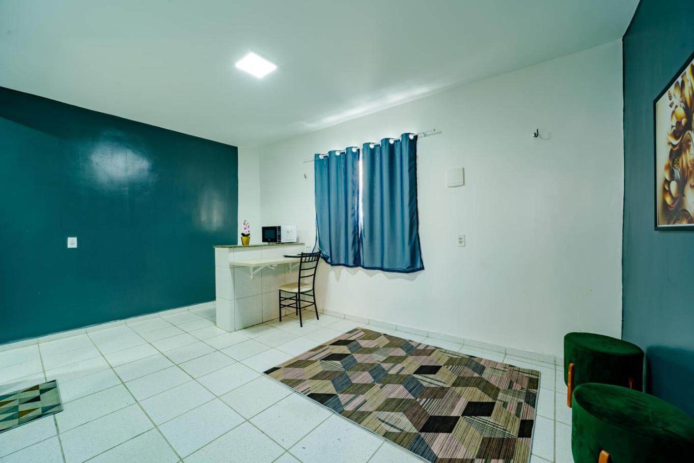 Flat Com Wi-fi A Poucos Metros Do Aeroporto Apartamento