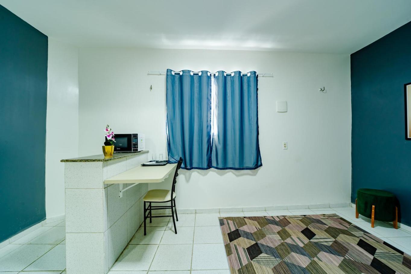 Flat Com Wi-fi A Poucos Metros Do Aeroporto Apartamento