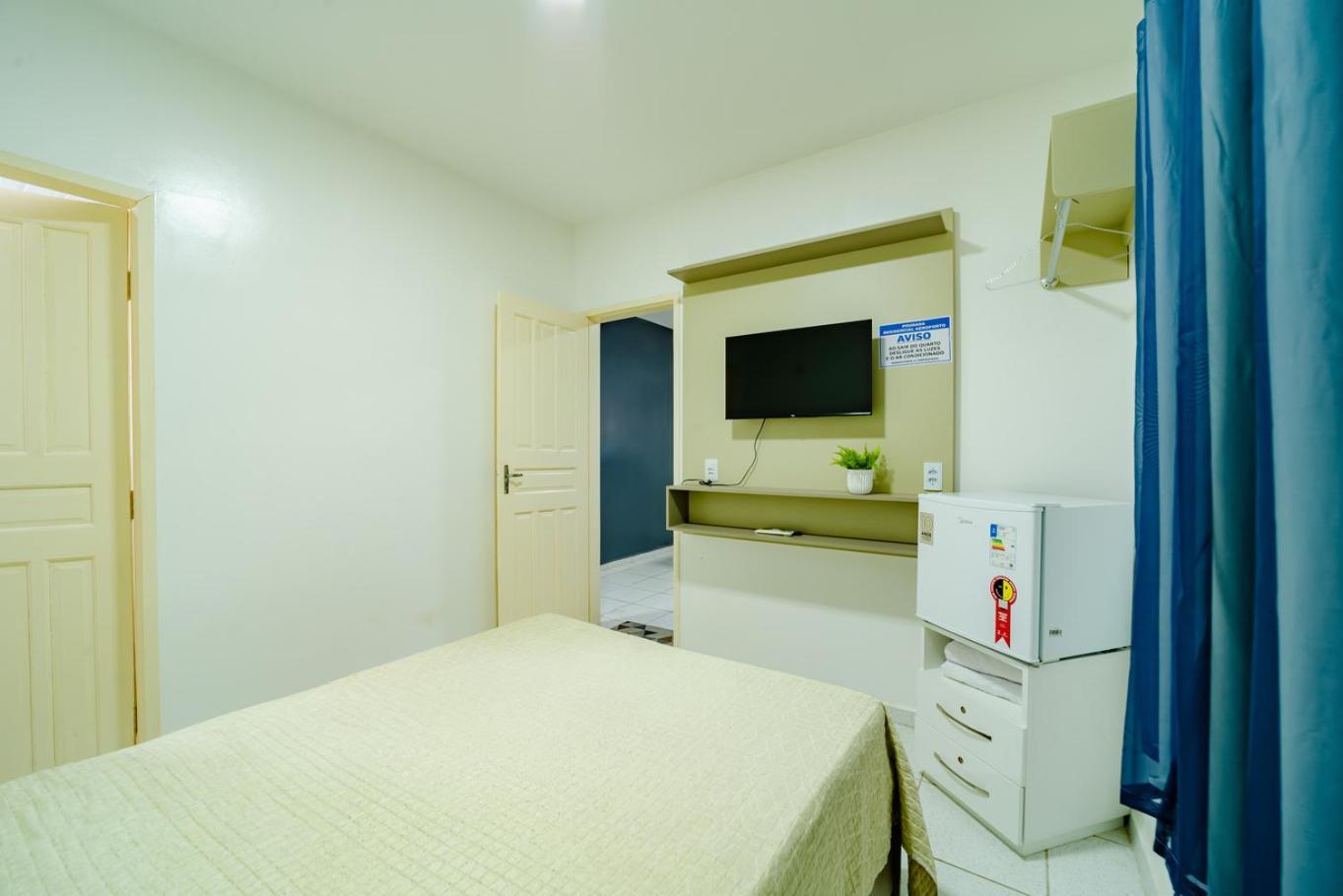 Flat Com Wi-fi A Poucos Metros Do Aeroporto Apartamento