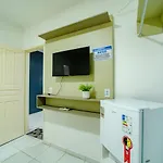 Apartamento Flat Com Wi-fi A Poucos Metros Do Aeroporto *